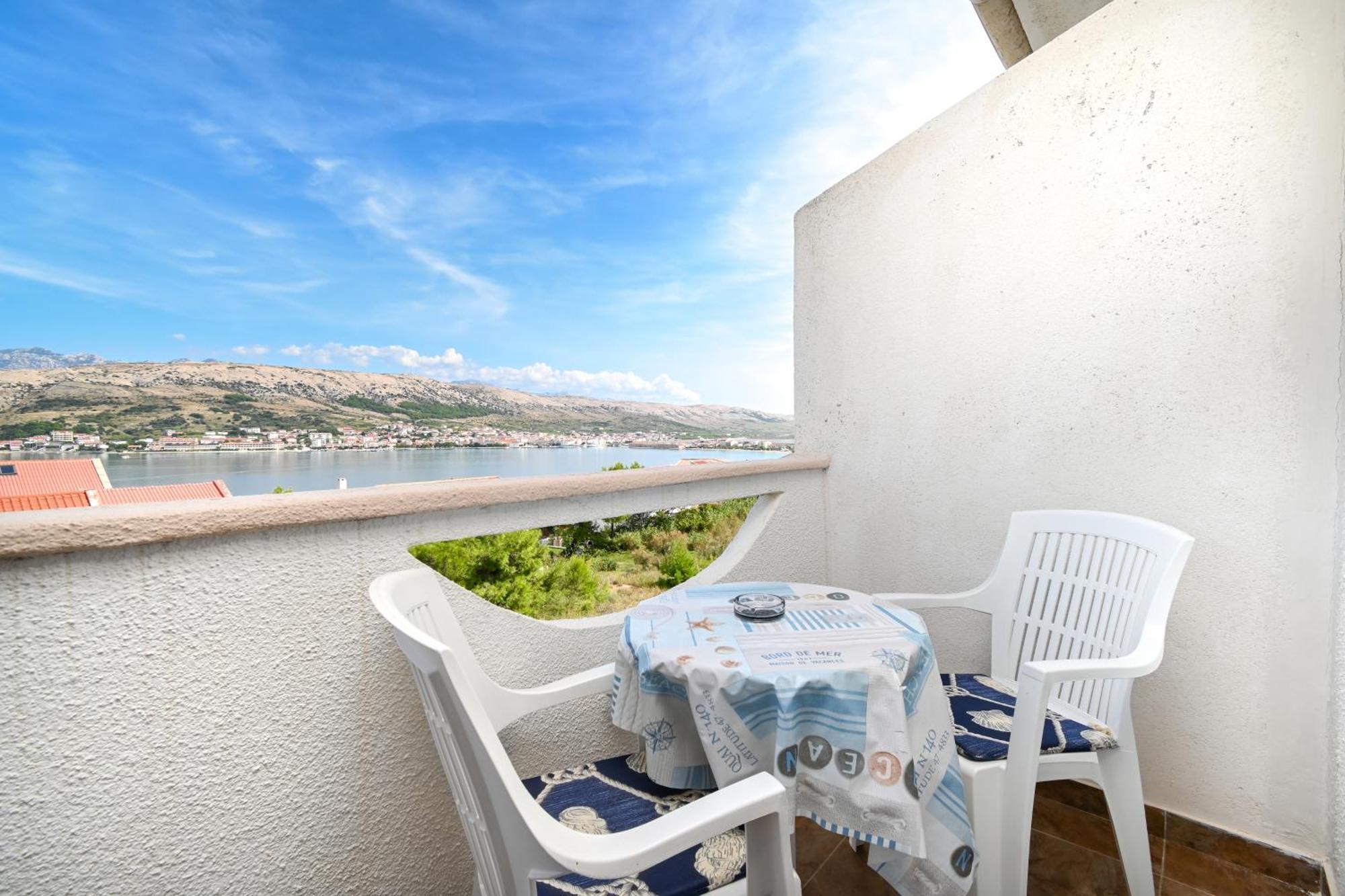 פג Apartments With A Parking Space Pag - 15765 מראה חיצוני תמונה