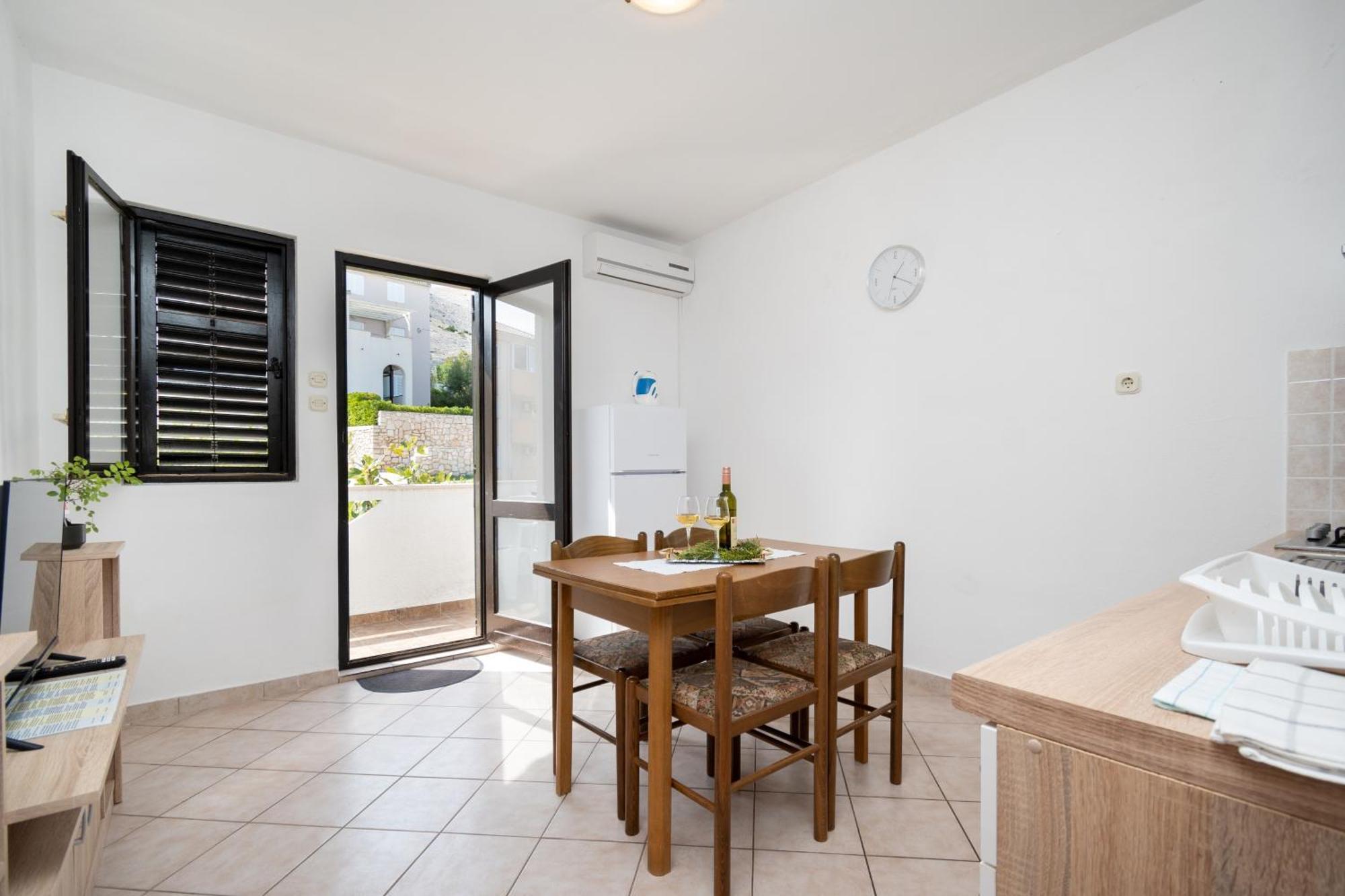 פג Apartments With A Parking Space Pag - 15765 מראה חיצוני תמונה